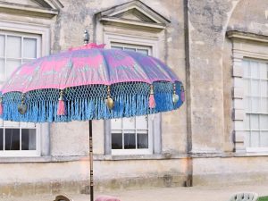 Balinese parasol pink